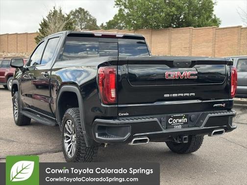 2022 GMC Sierra 1500 AT4