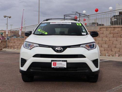 2017 Toyota RAV4 LE