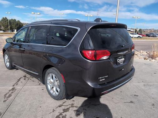 2018 Chrysler Pacifica Limited