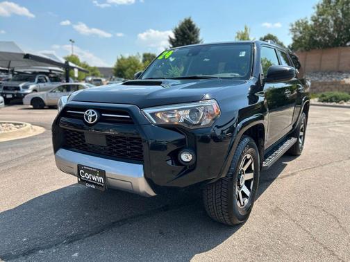 2024 Toyota 4Runner TRD Off Road
