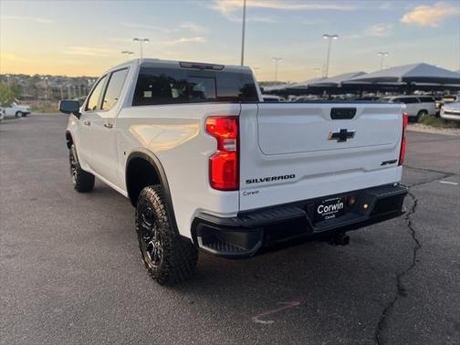 2025 Chevrolet Silverado 1500 ZR2