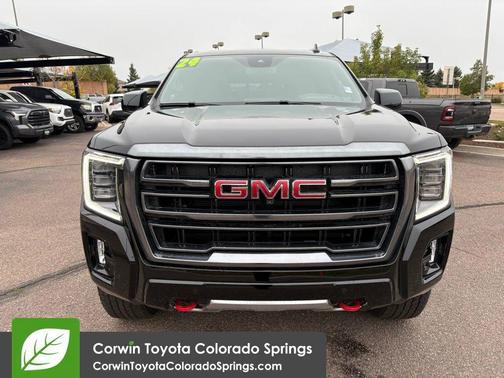 2024 GMC Yukon 4WD AT4