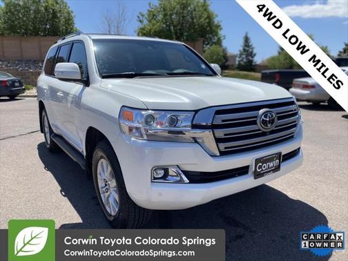 2020 Toyota Land Cruiser Base