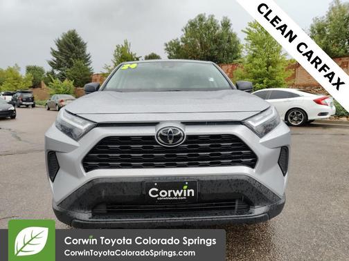 2024 Toyota RAV4 LE