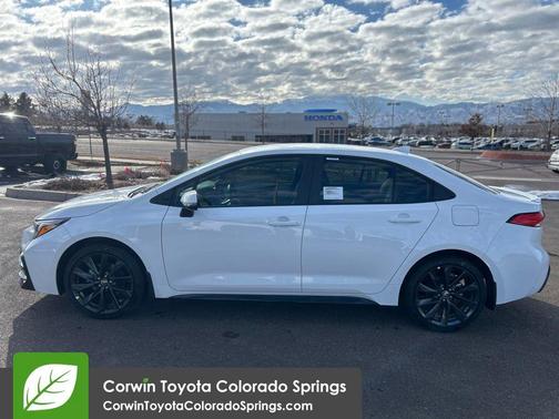 2025 Toyota Corolla SE