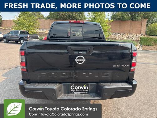 2022 Nissan Frontier SV