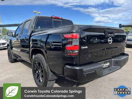 2022 Nissan Frontier SV