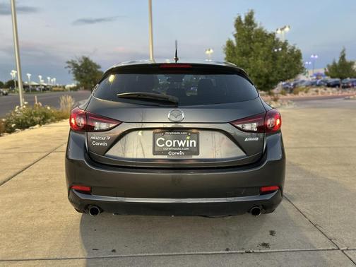 2017 Mazda Mazda3 Touring 2.5