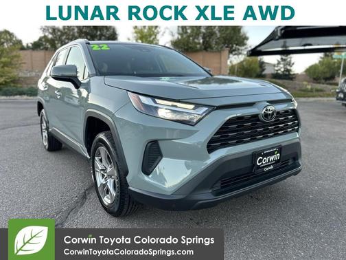 2022 Toyota RAV4 XLE