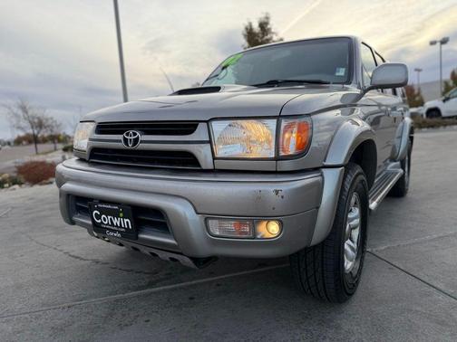 2002 Toyota 4Runner SR5
