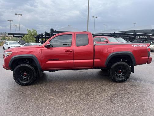 2022 Toyota Tacoma TRD Off Road
