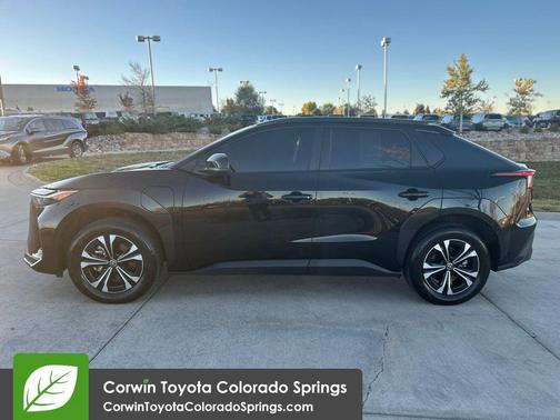 2024 Toyota bZ4X XLE