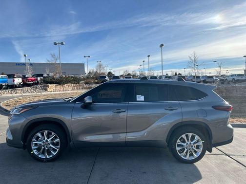 2026 Toyota Highlander Limited