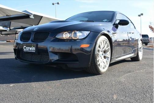 Photo 3 of 27 of 2011 BMW M3 Base
