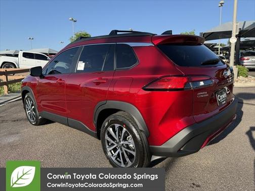 2025 Toyota Corolla Cross XLE