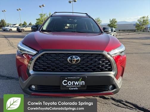 2025 Toyota Corolla Cross XLE