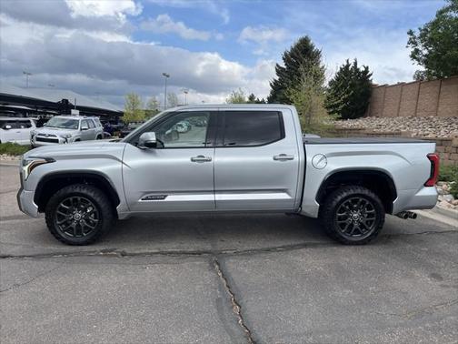 2022 Toyota Tundra Platinum
