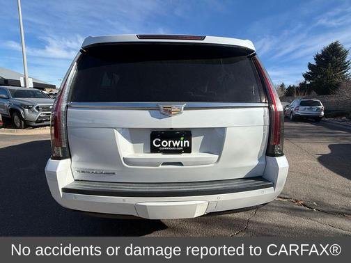 2016 Cadillac Escalade ESV Luxury