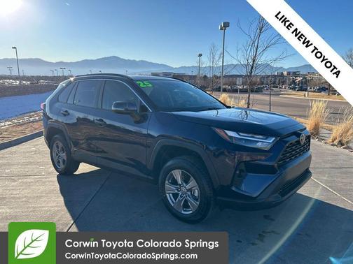 2025 Toyota RAV4 Hybrid XLE