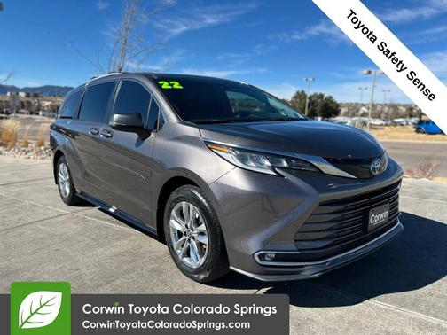 2022 Toyota Sienna Limited
