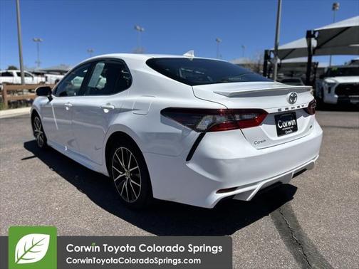 2021 Toyota Camry SE
