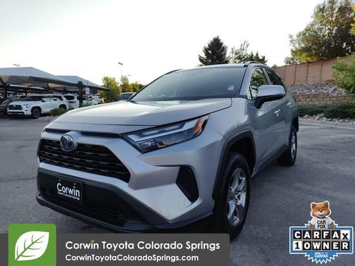 2024 Toyota RAV4 Hybrid XLE
