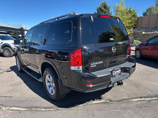 2013 Nissan Armada SV