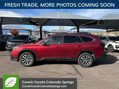 2022 Subaru Outback Premium