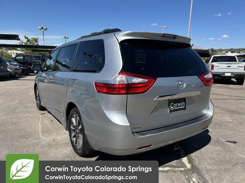 2019 Toyota Sienna Limited Premium