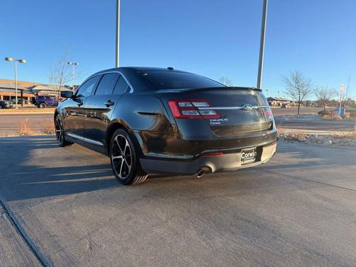 2014 Ford Taurus SEL