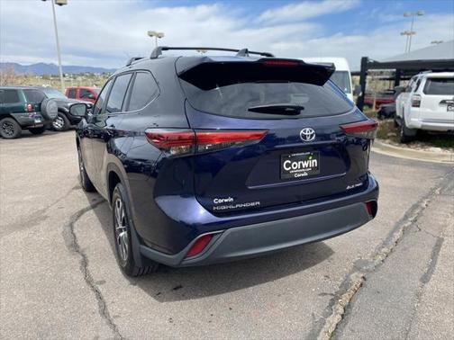 2023 Toyota Highlander XLE