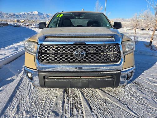 2019 Toyota Tundra SR5