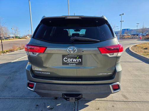 2018 Toyota Highlander Limited Platinum