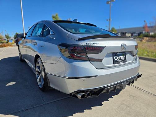 2018 Honda Accord Touring 2.0T