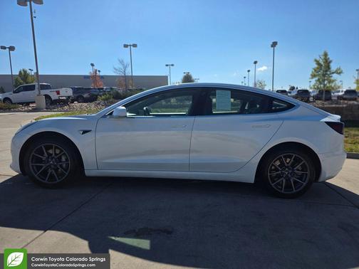 2020 Tesla Model 3 Standard Range Plus