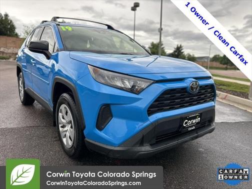 2019 Toyota RAV4 LE