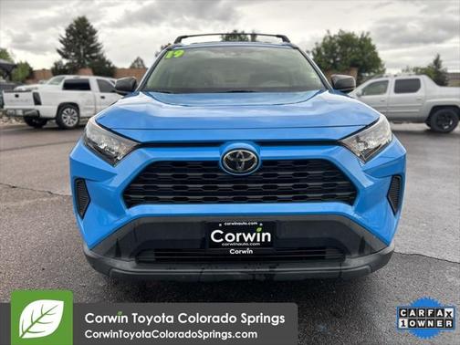 2019 Toyota RAV4 LE