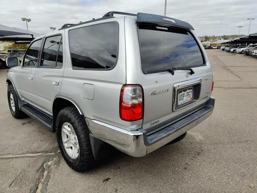 2002 Toyota 4Runner SR5