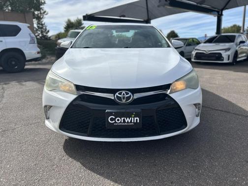 2015 Toyota Camry SE