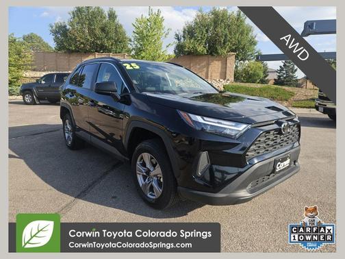 2025 Toyota RAV4 Hybrid LE