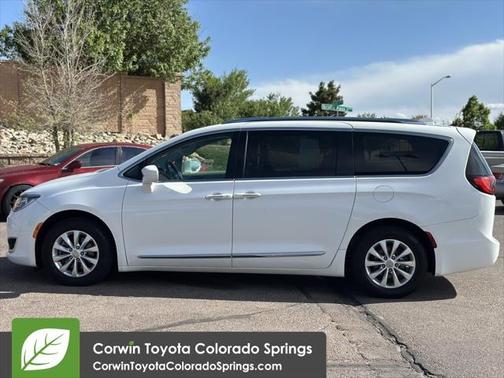 2018 Chrysler Pacifica Touring-L