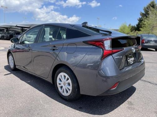2022 Toyota Prius L