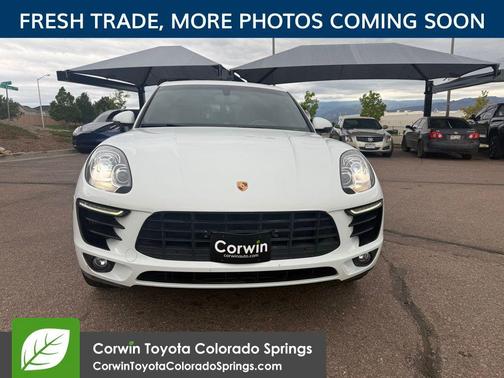 White 2015 Porsche Macan Macan