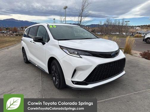 2025 Toyota Sienna XSE 7 Passenger