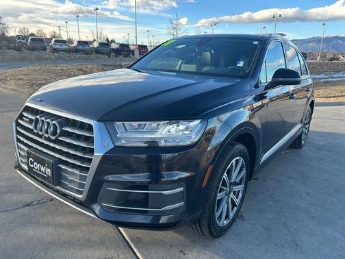 2017 Audi Q7 3.0T Premium