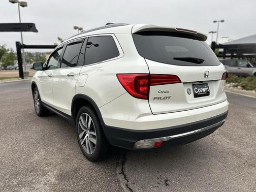 2017 Honda Pilot Elite