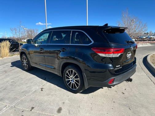 2018 Toyota Highlander SE