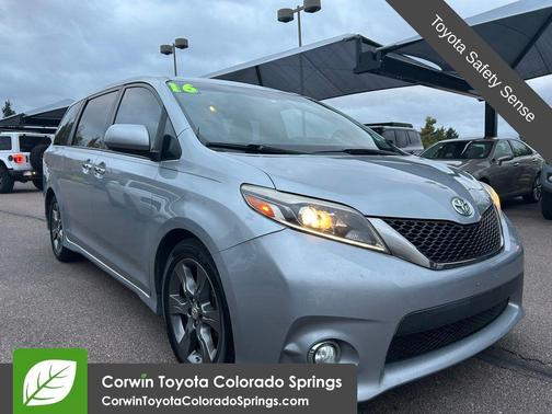 2016 Toyota Sienna SE