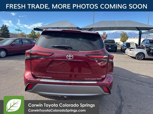 2023 Toyota Highlander Platinum