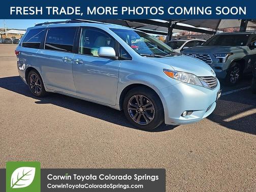 2015 Toyota Sienna SE